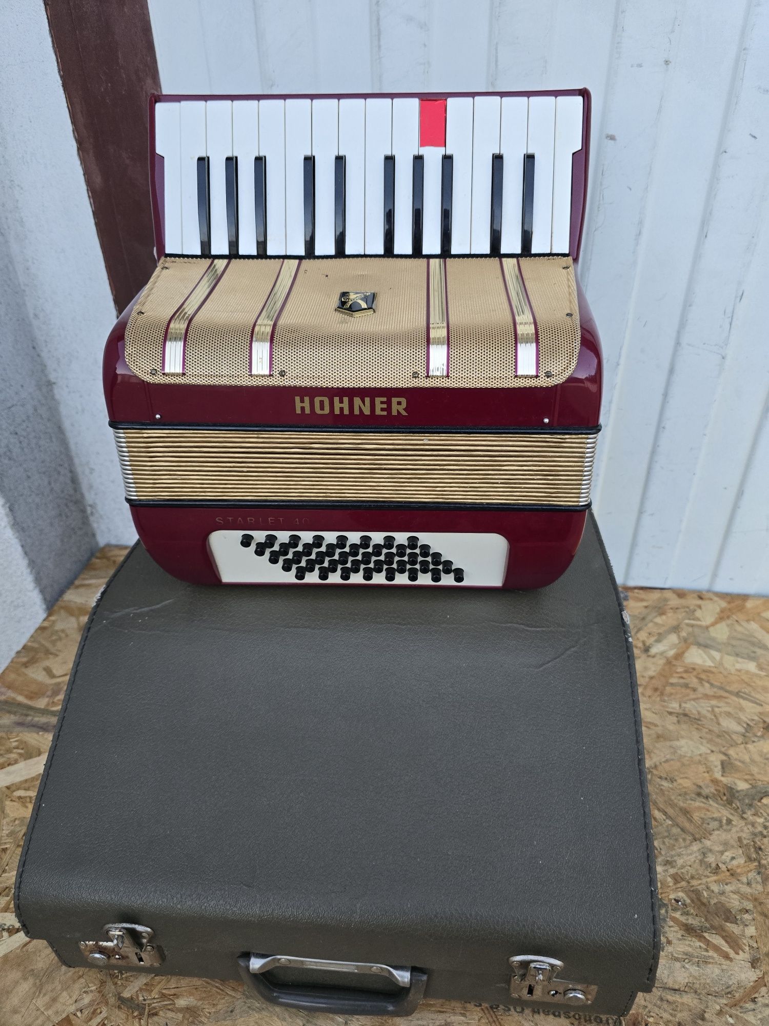 Akordeon Hohner- 40 basów
