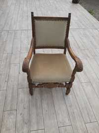 Krzesło dębowe stare