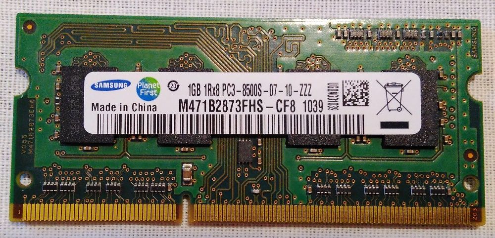 Продаю два модулі ОП ''Samsung'' 1 Gb SODIMM DDR3-1066 PC3-8500