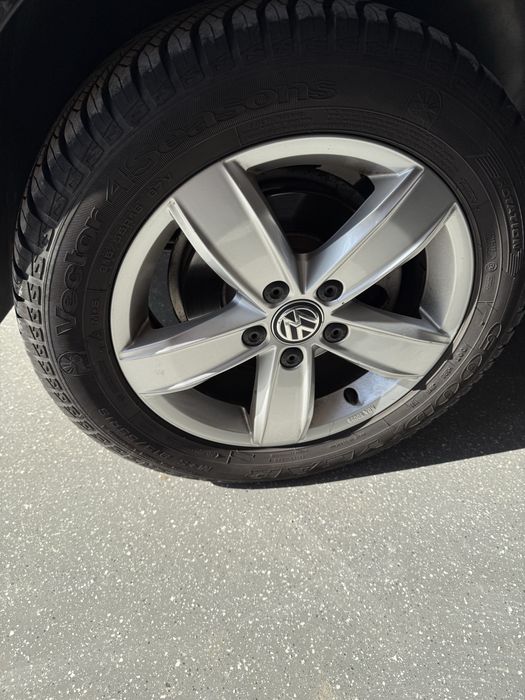 Kola 16” 5x112  opony goodyear vector 215/55/16