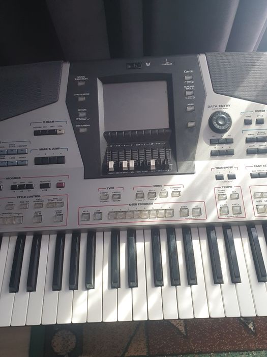 Продам Roland E80 Робоча станція