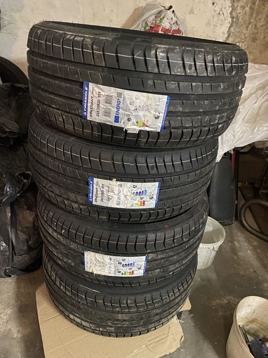 TRIANGLE EffeXSport TH202 245/35R20