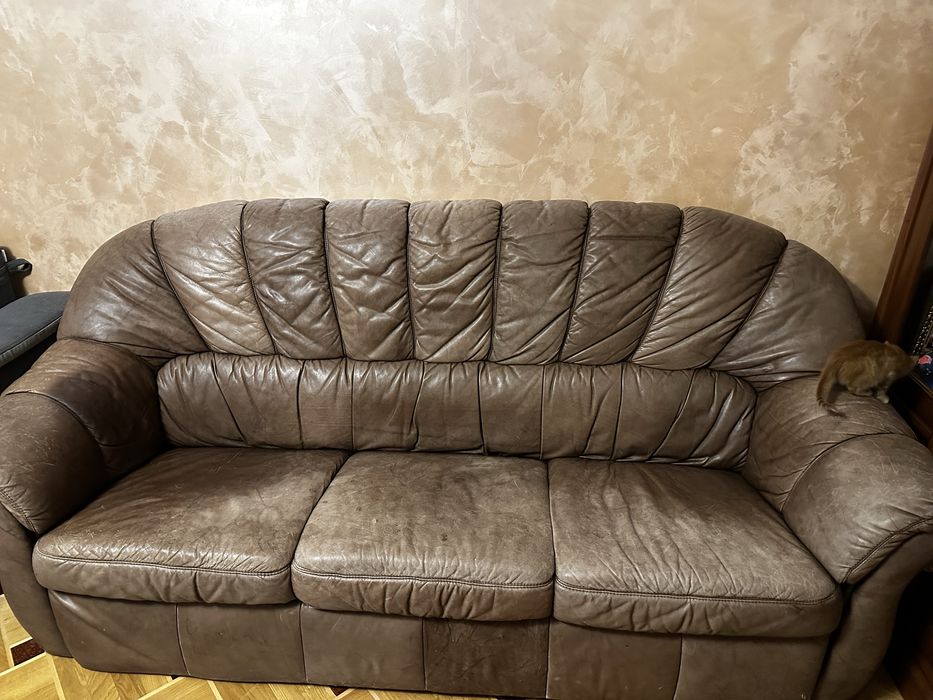 Продам диван для вітальні