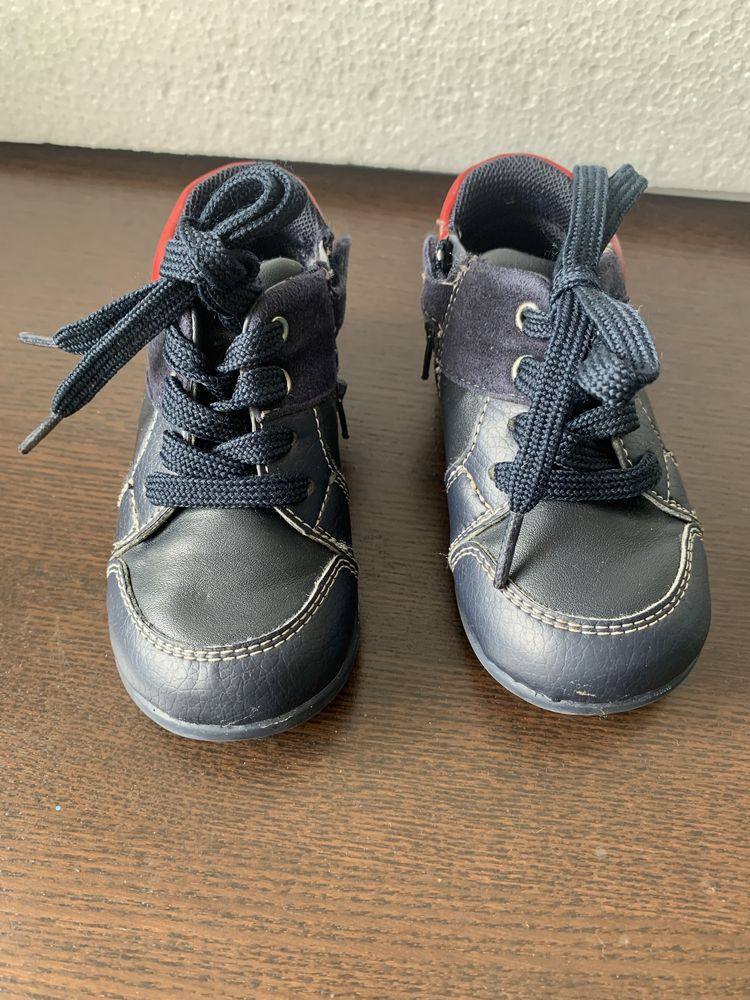 Sapatos bota Geox 21 como novos