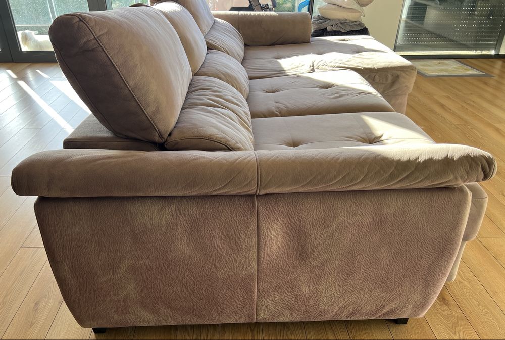 Sofá com chaise longue