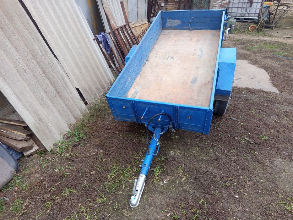 Прицеп легковий гдр