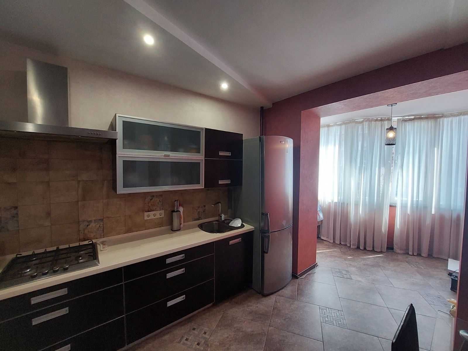(5) Продаж 1к квартири по вул. Київська 6470