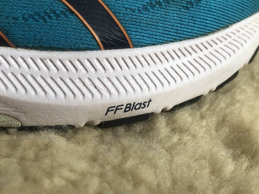 Оригінал кросівки Asics Gel GT2000 11 біг волейбол 42,5 42 41,5 27