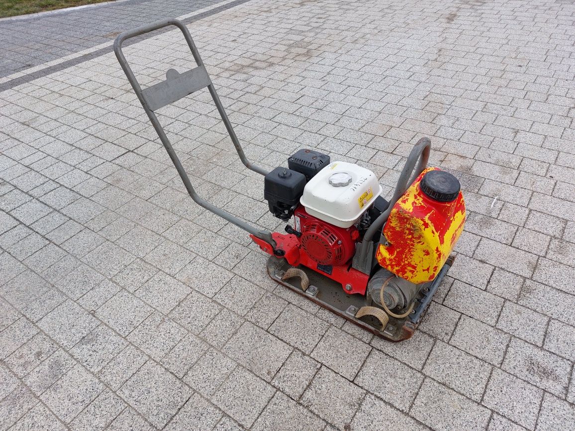 Zagęszczarka jednokierunkowa Wacker Neuson VP1340 silnik Honda GX 160