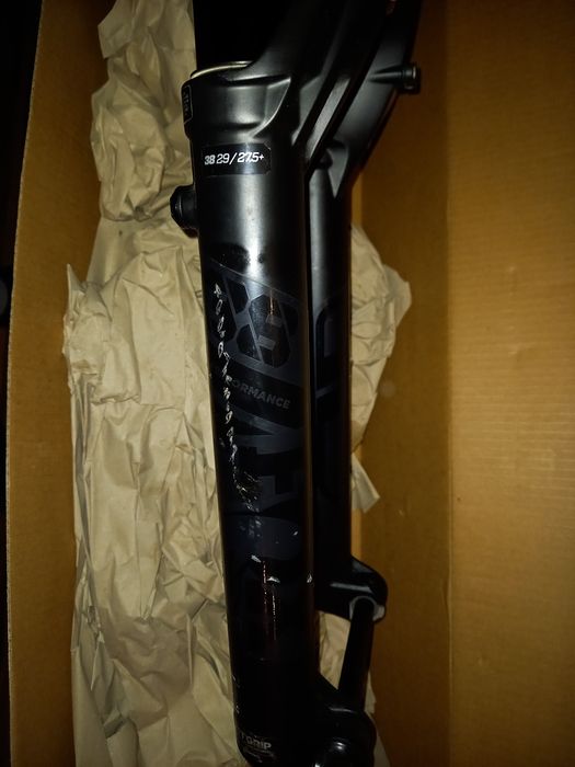 Fox 38 Performance  180mm