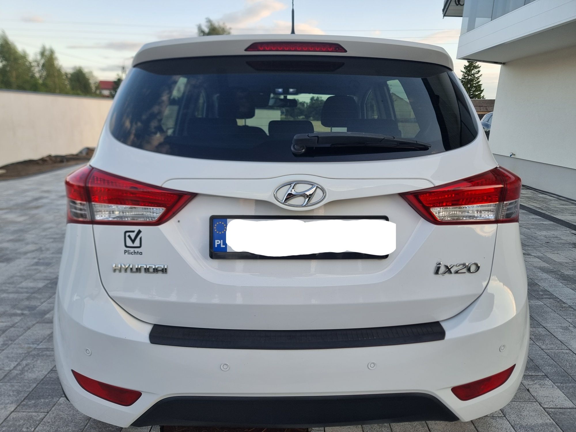 Ix20 1.6 Salon Polska 87tys km Perfekcyjny  Stan 6 biegow  Zobacz