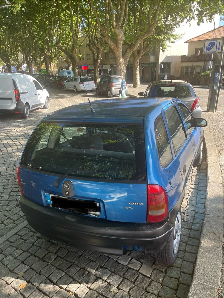 Opel Corsa 97 1.0 gasolina.