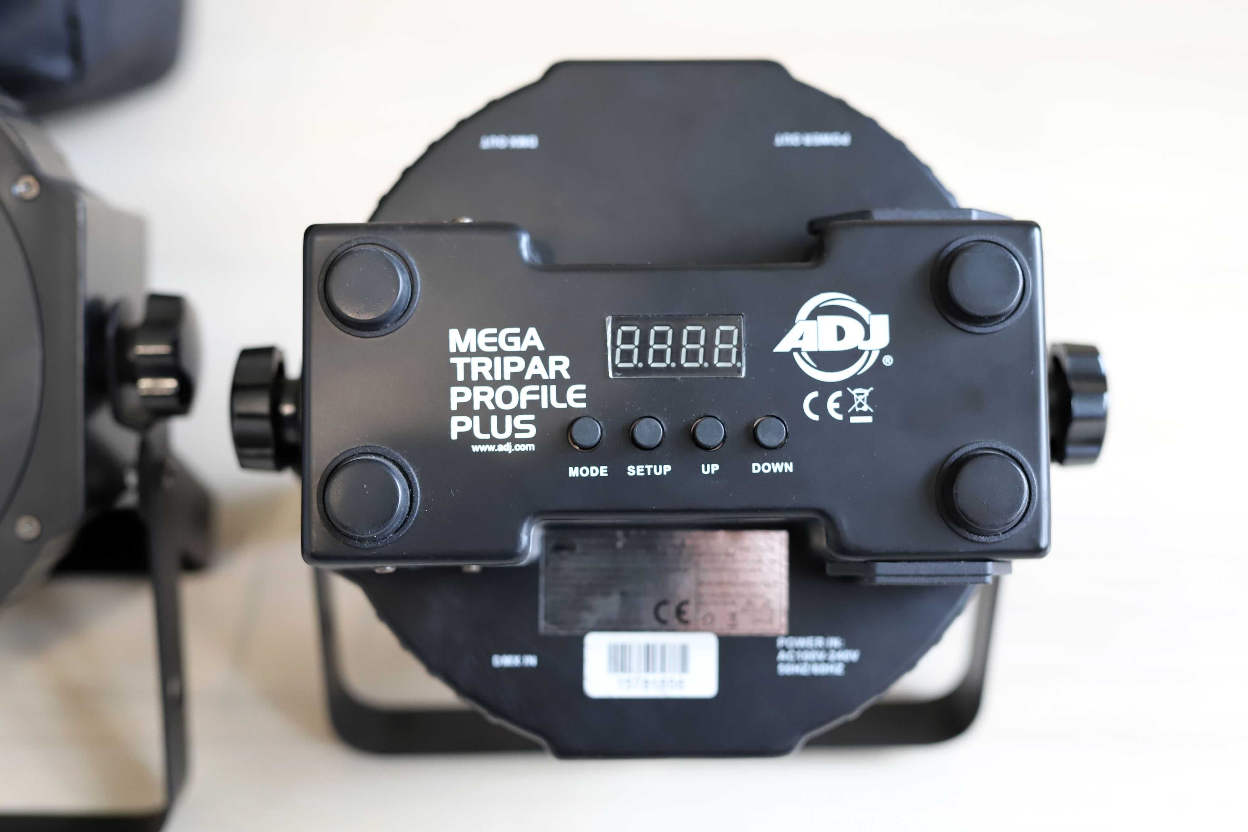 ADJ Mega Tripar Profile Plus + torba Accu-Case