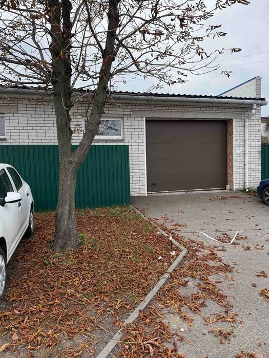 Оренда капітального складу на вул. Луценка