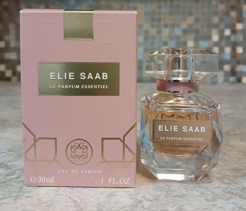 Оригінал Elie Saab Le Parfum Essentiel
Парфумована вода
