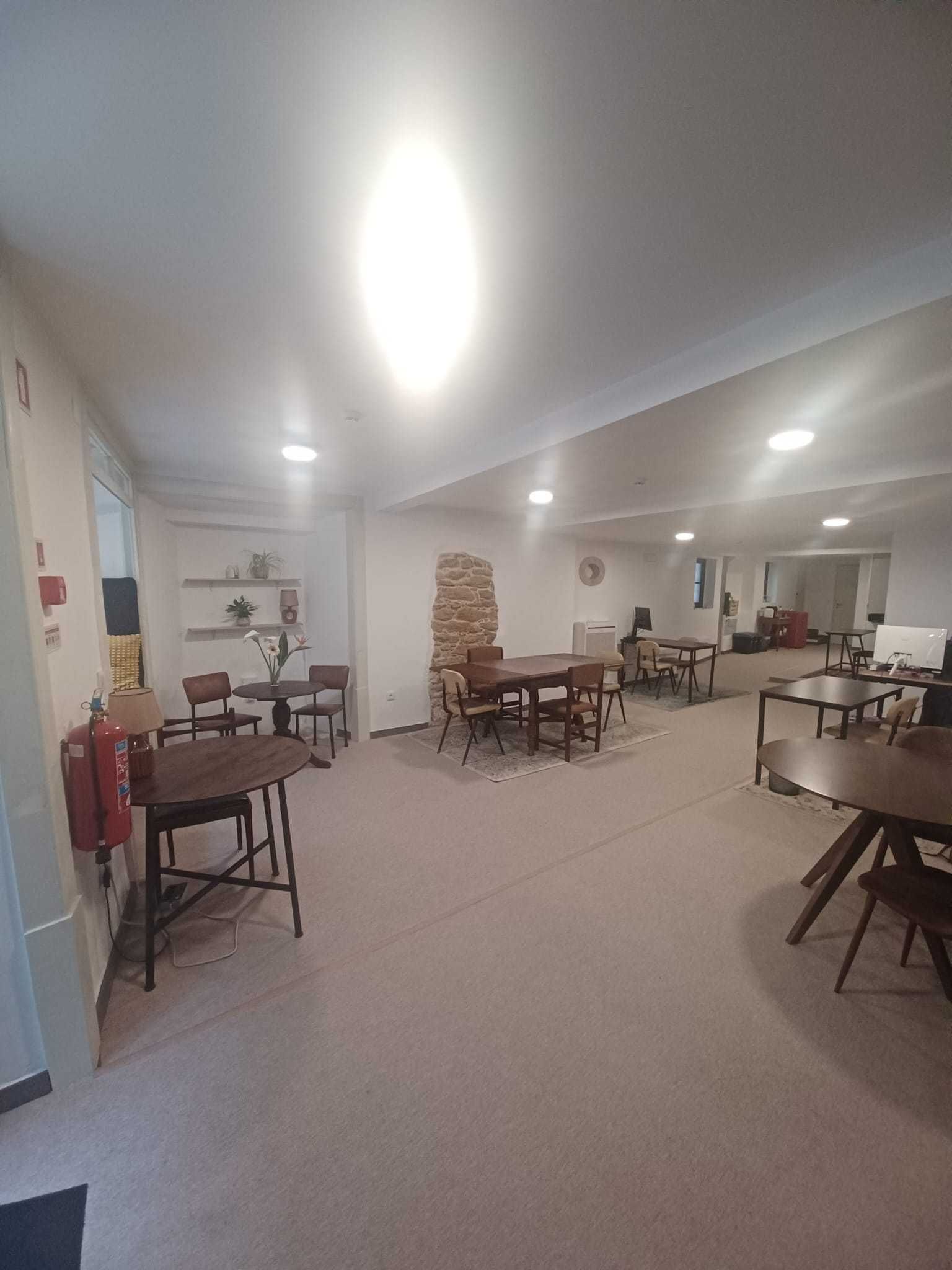 Trespasse Espaço de Comércio e Serviços - Centro Histórico Tomar
