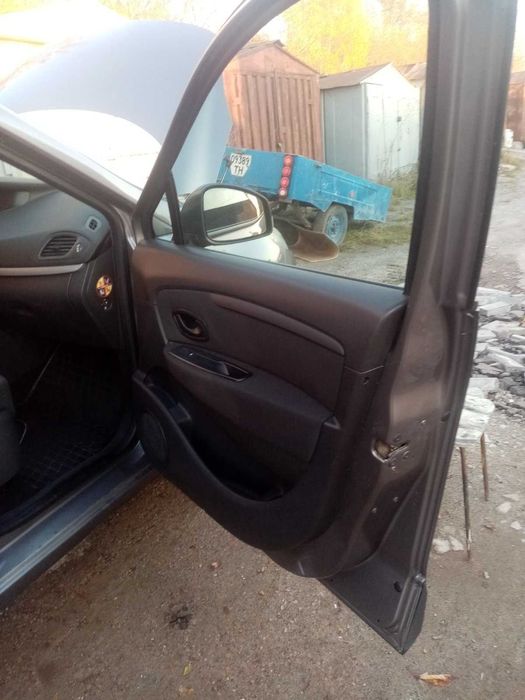 продам Renault Scenic