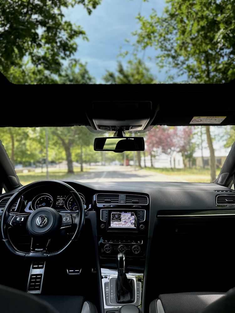VW Golf 7 R DSG 4 Motion Pano