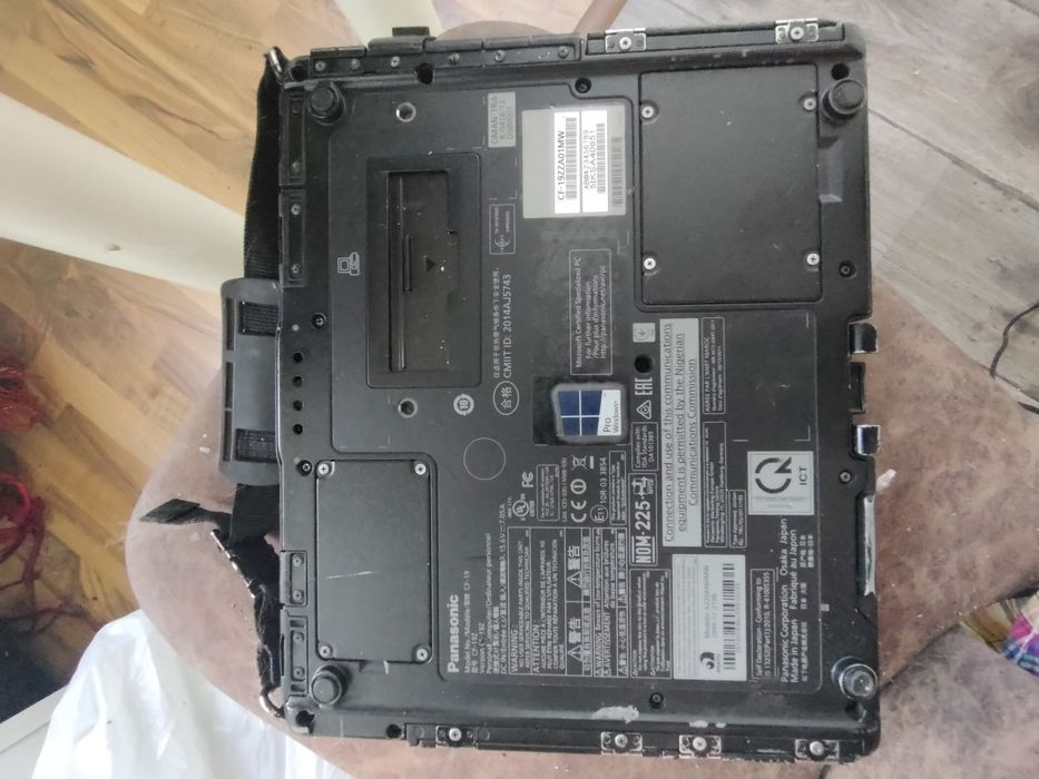 Ноутбук panasonic cf19 mk8 . 16 ram / 500 ssd/ gps/ 4G. Уценка