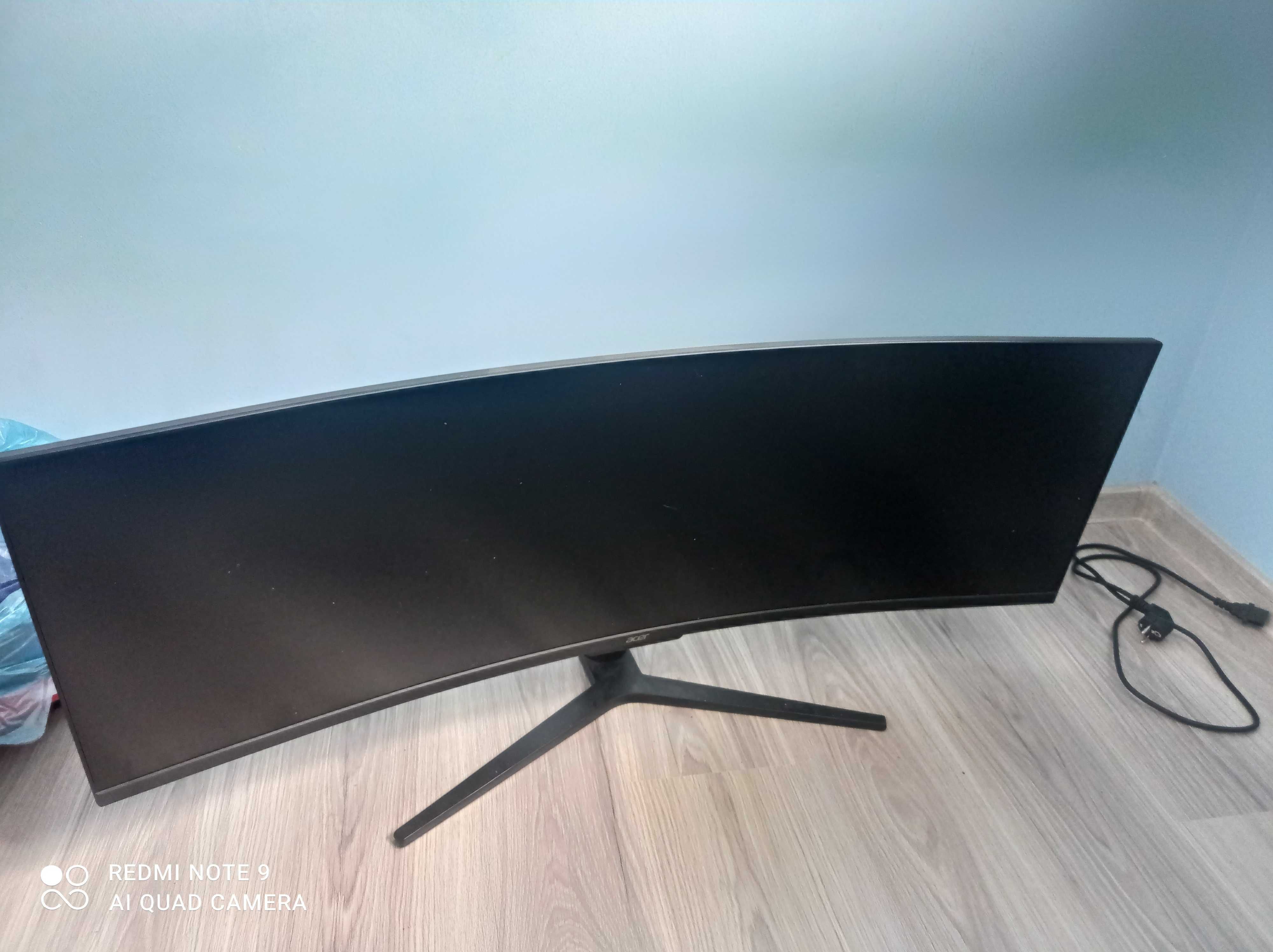 Monitor Acer 48 cali panorama