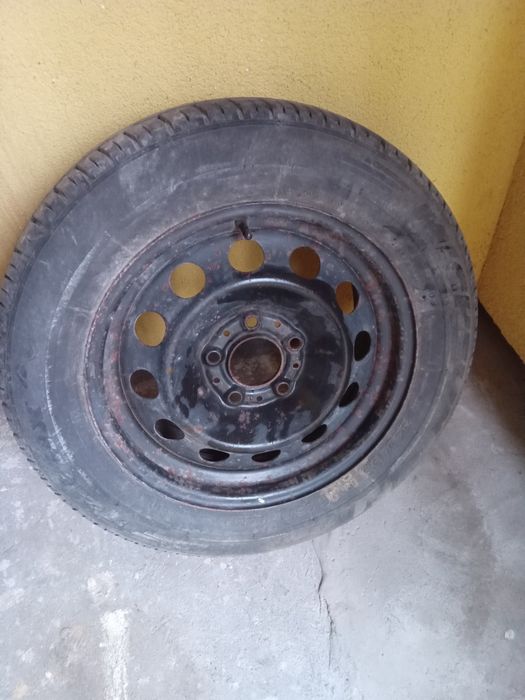 Продам запаску вiд БМВ.