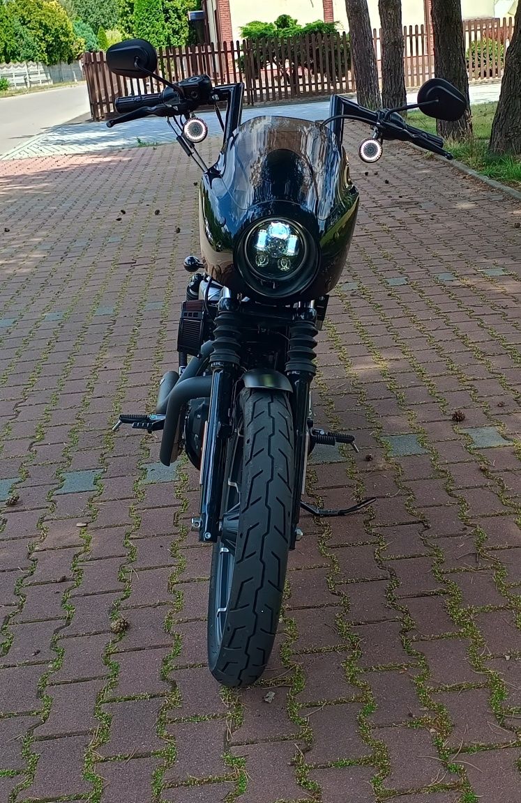 Harley-Davidson XL 883 N IRON 1200 sportster vance