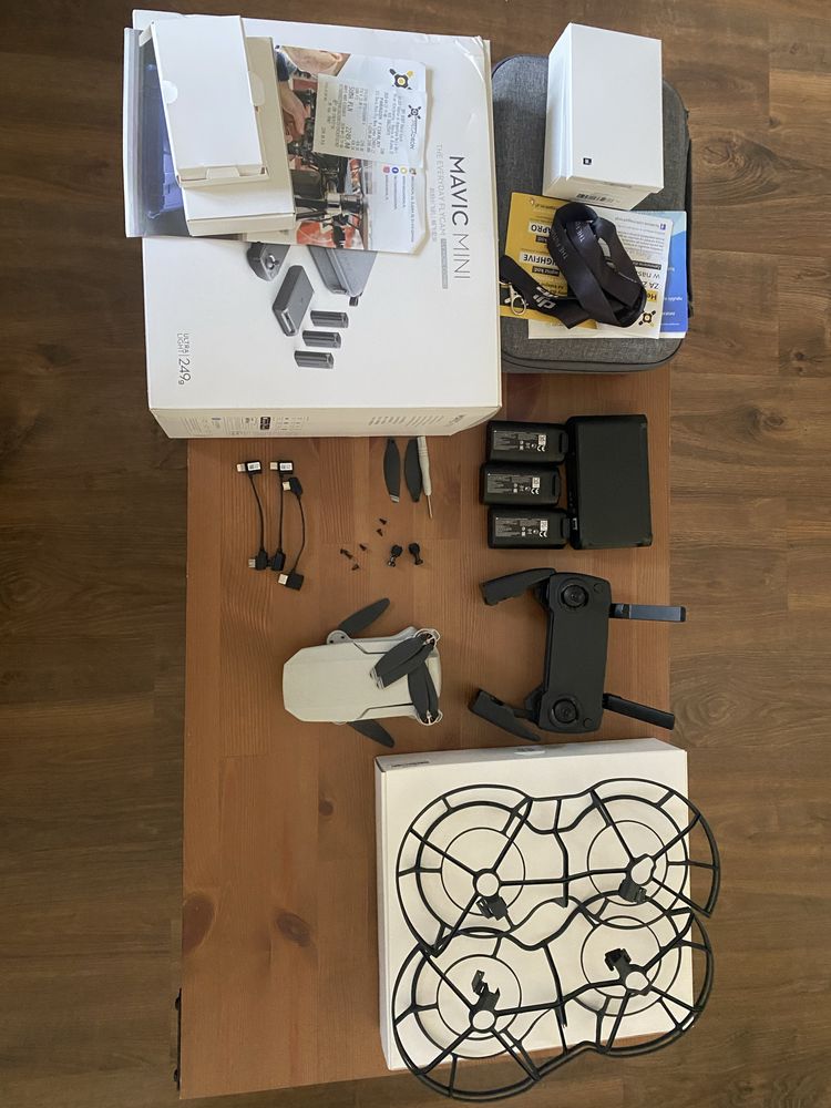 DJI MAVIC MINI fly more combo