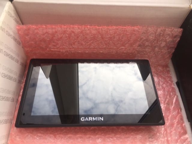 Продам Автонавигатор Garmin Drive 60LMT