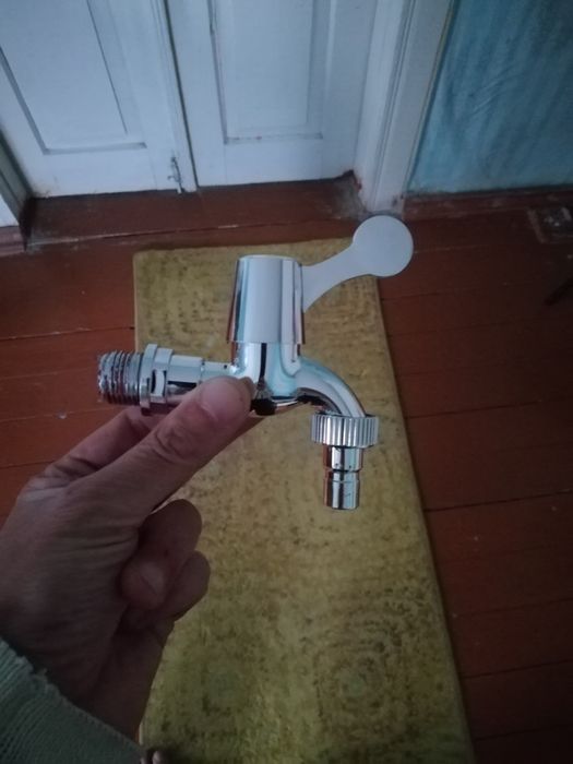 Продам кран для рукомойник. Новый!
