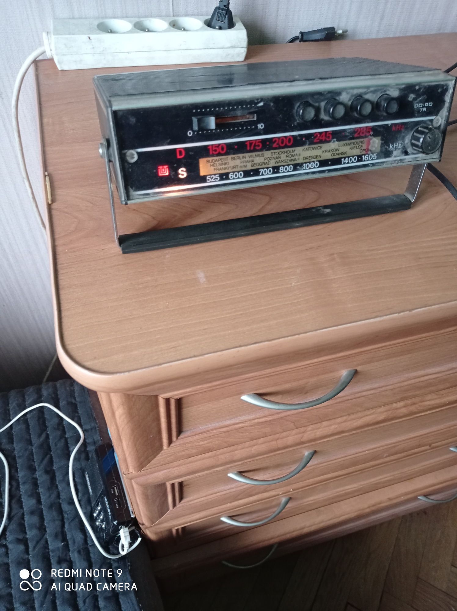 Radio zabytek na części lub naprawy