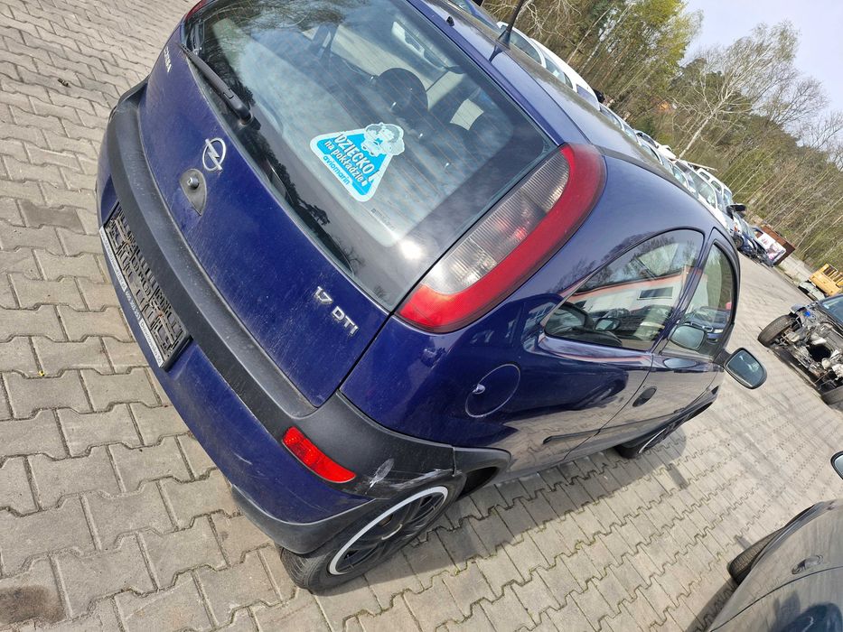 Opel Corsa C 1.7 diesel 75KM w całości na części #336