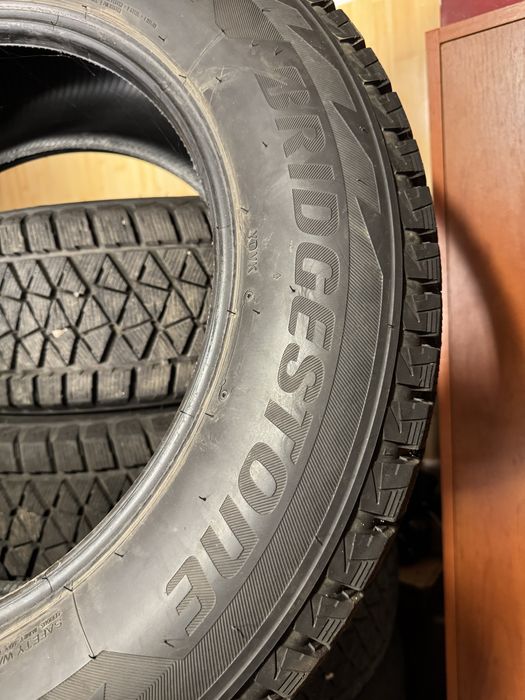 235/65r18 Бріджстоун блізак