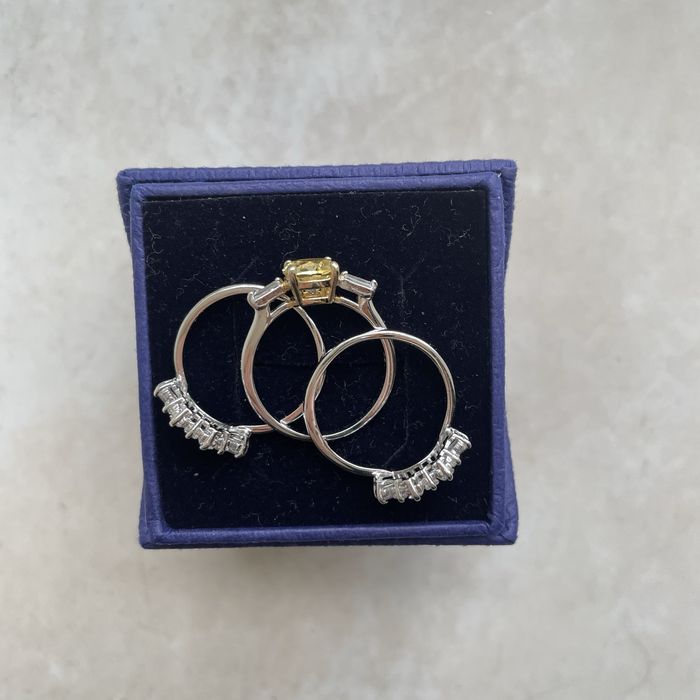 Anel Swarovski Cristais Amarelo Triplo Três aneis Biju Sunshine T55