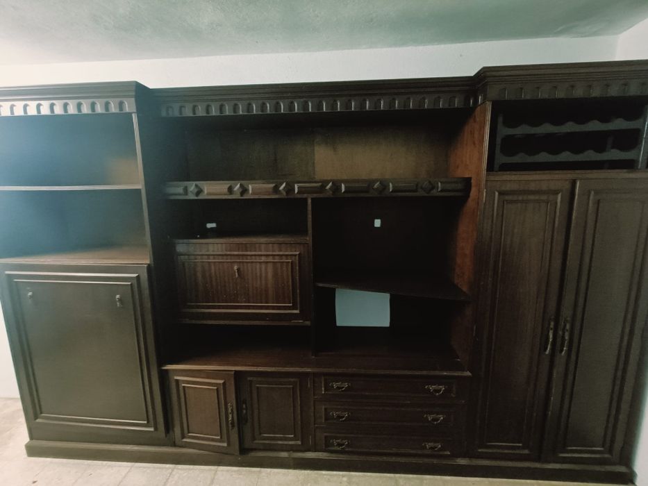 Móvel de sala grande com vários módulos muitas prateleiras, armario