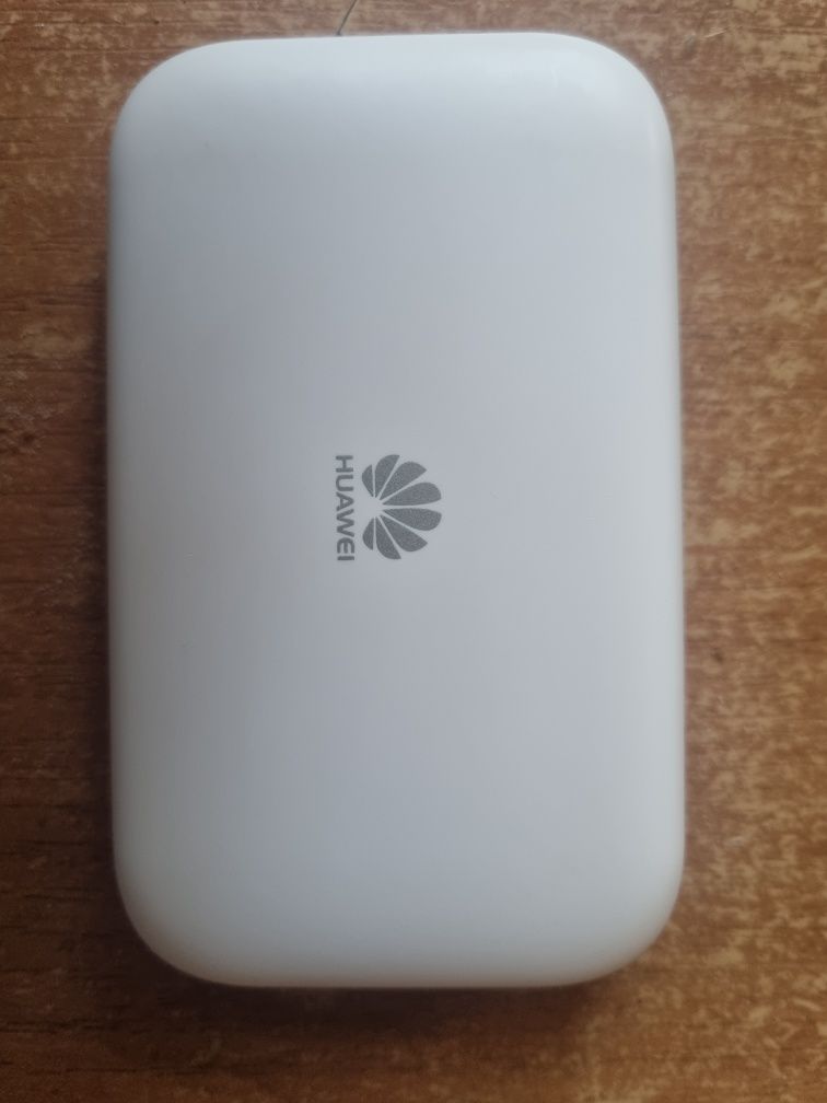 Мобільний 3G/4G роутер Huawei E5577Cs-321