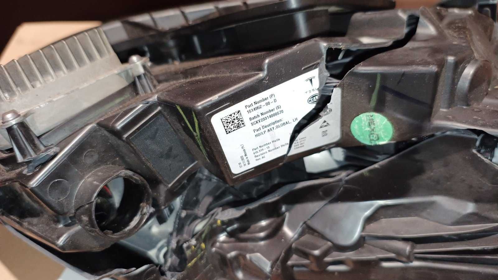 Фара ліва Tesla model 3 Y 2023 1514952-00-D Блок фари