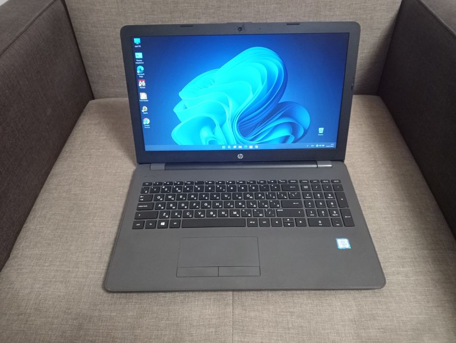 Ноутбук Hp 250 G6, Intel Core i5-7200,ram 8/ssd 240 gb