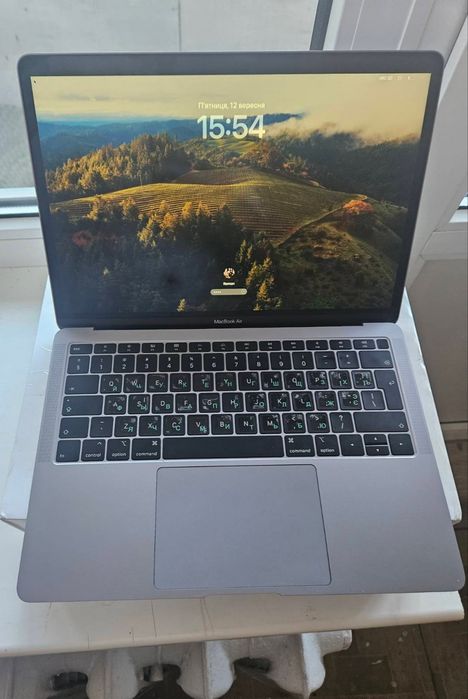 Mac Book Air 2019 16/256