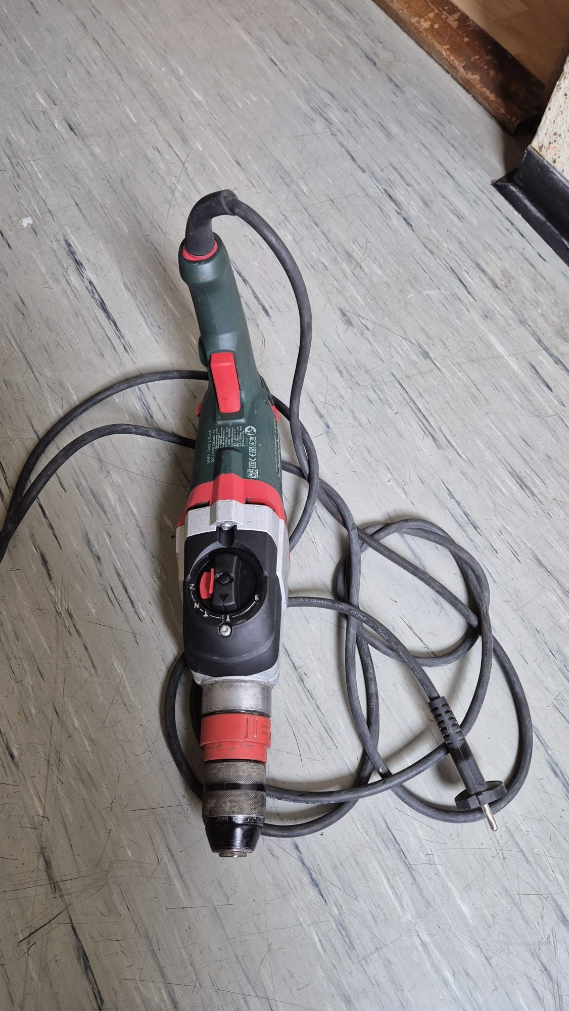 Młotowiertarka metabo UHEV 2860 2