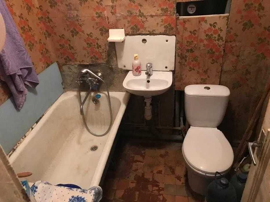 ПРОДАМ  2 к.кв. ул. Криворожская (Рабочая), АВТОНОМКА!