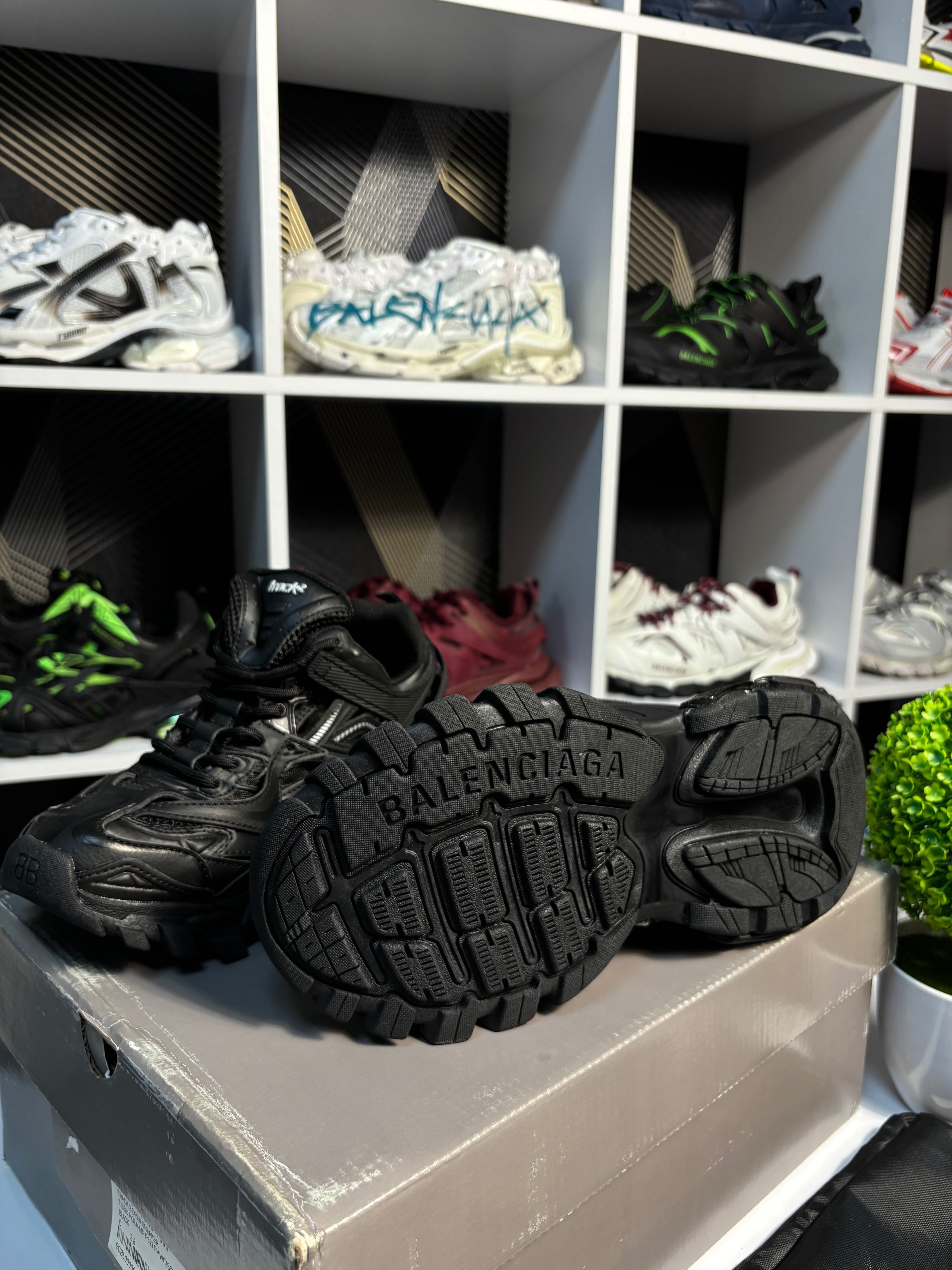 Balenciaga Track 2 Black