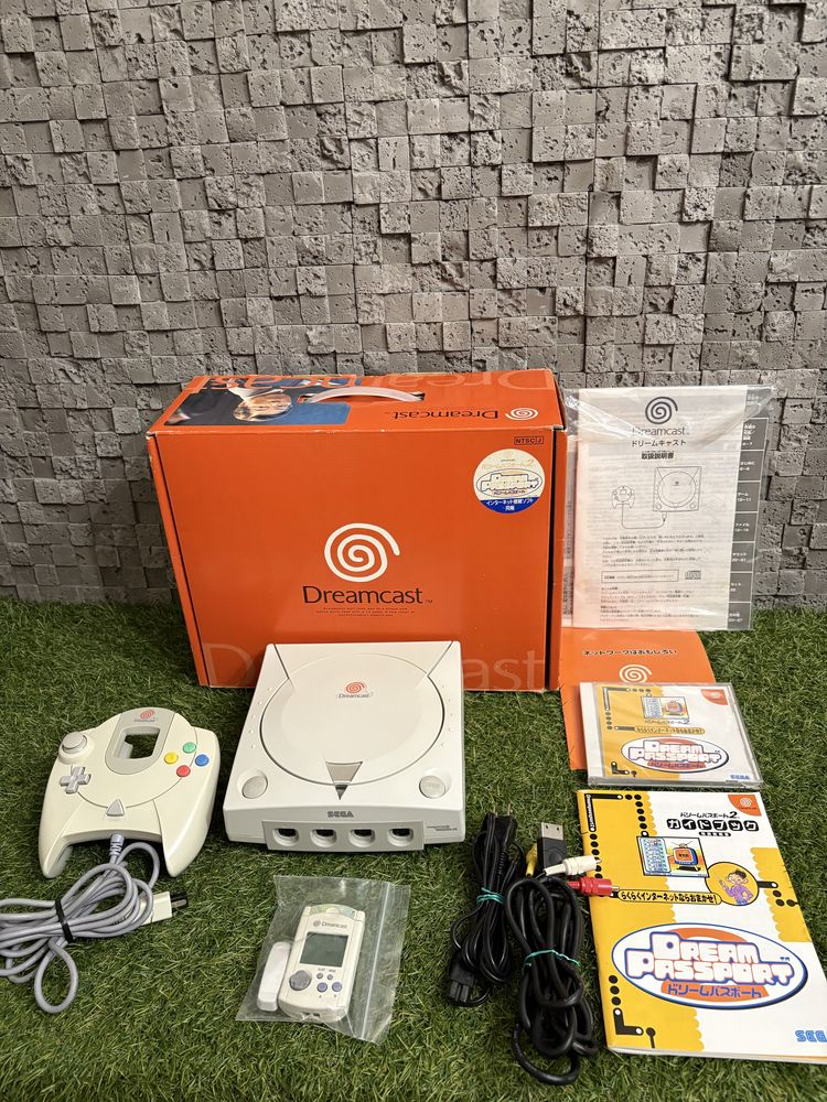 SEGA Dreamcast HKT-3000 NTSC J 100v