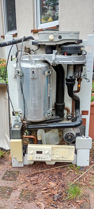 Buderus Logamax plus GB152T 24/28 KW
