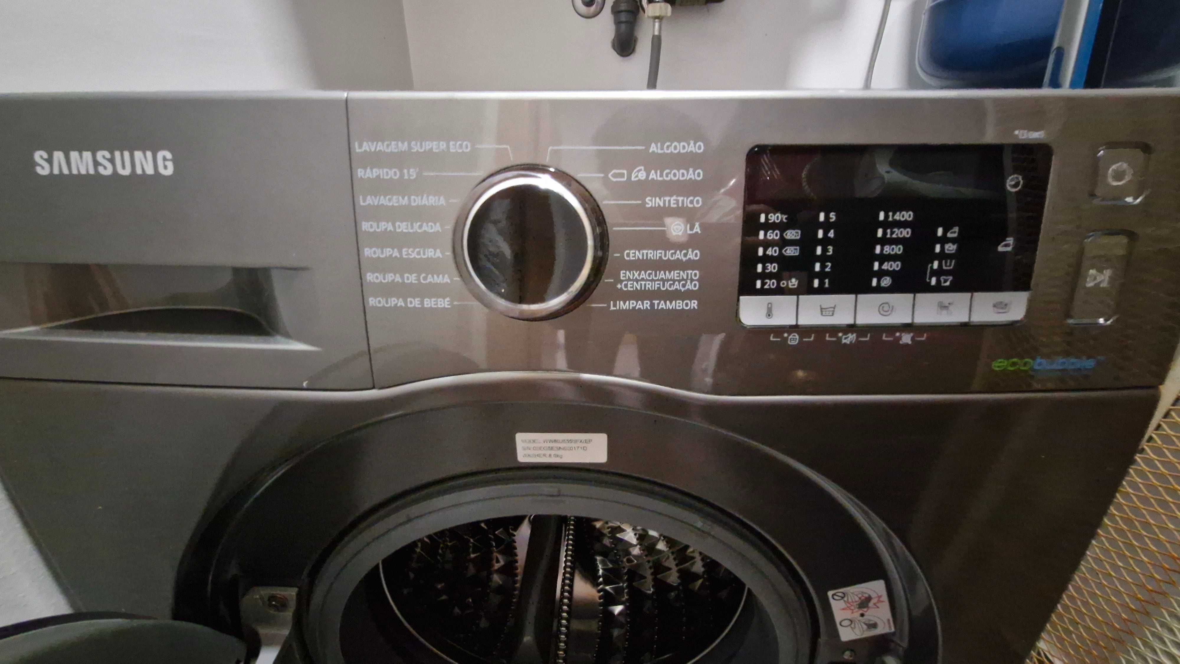 Máquina de lavar a roupa Samsung