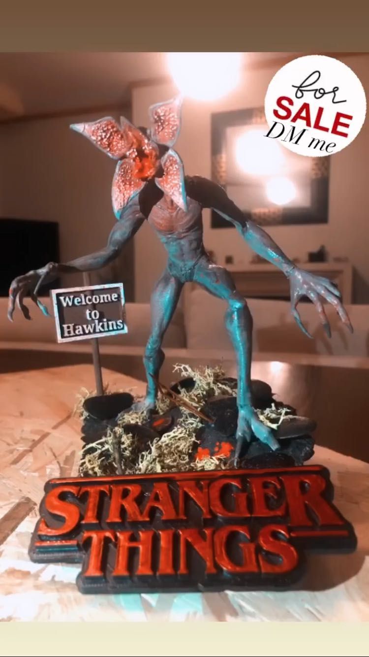 Figura de ação Demogorgon de Stranger Things - feito á mão