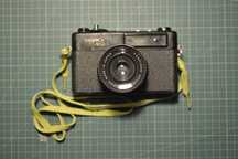 Yashica MG-1 rangefinder