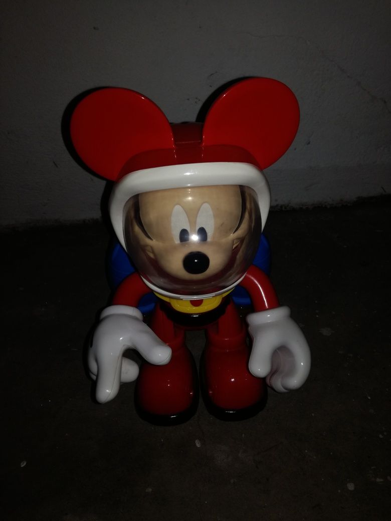 Mickey Mouse Espaço