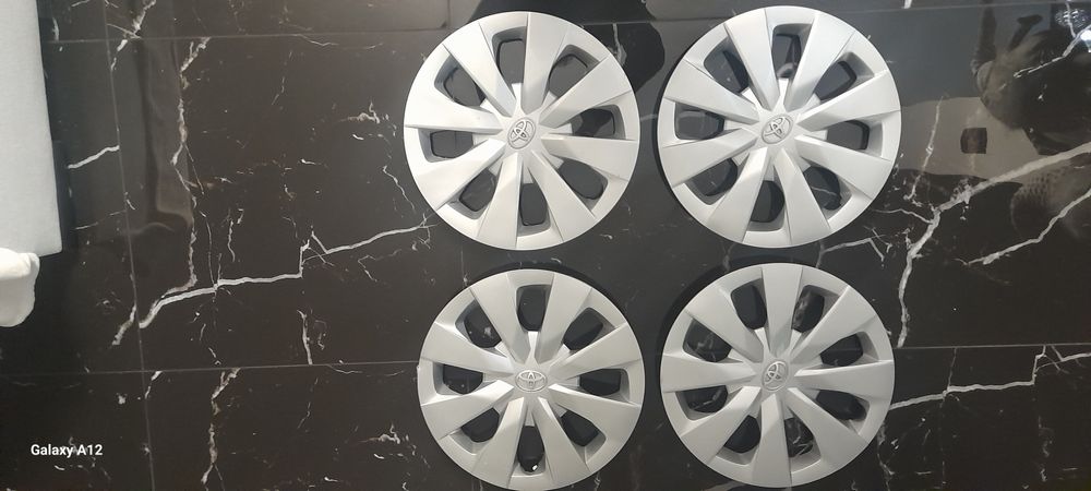 Kołpaki oryginalne Toyota 15"