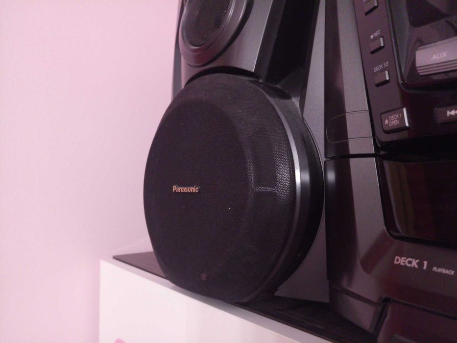 Wieża Panasonic CD STEREO SA-AK200E-K 5 CD pilot