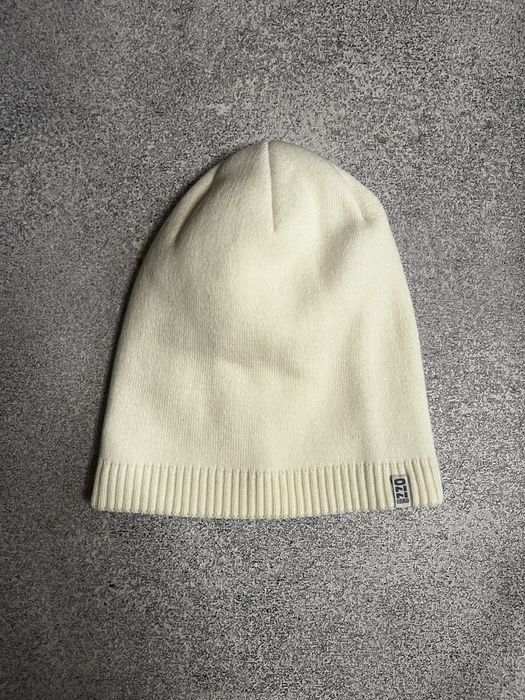 Зимова білосніжна шапка OZZI оригінальна чоловіча стильна шапка